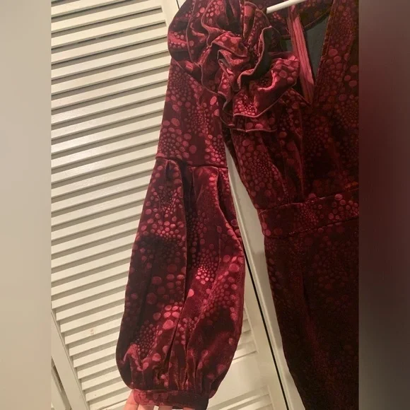 VELVET FITTED MIDI DRESS WITH PUFF SLEEVES SIZE M - Picture 5 of 11